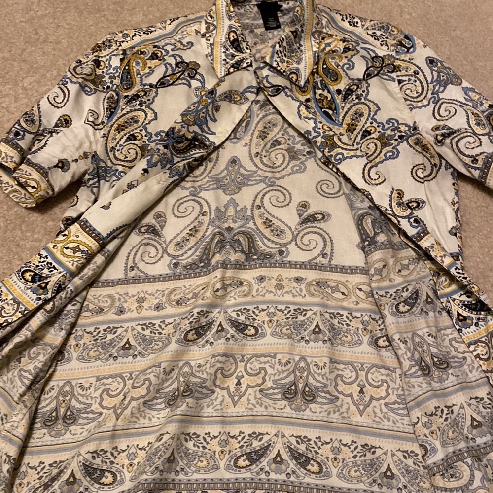 H&M button up - Picture 3 of 3